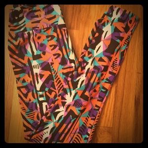 LuLaRoe OS leggings, NWOT